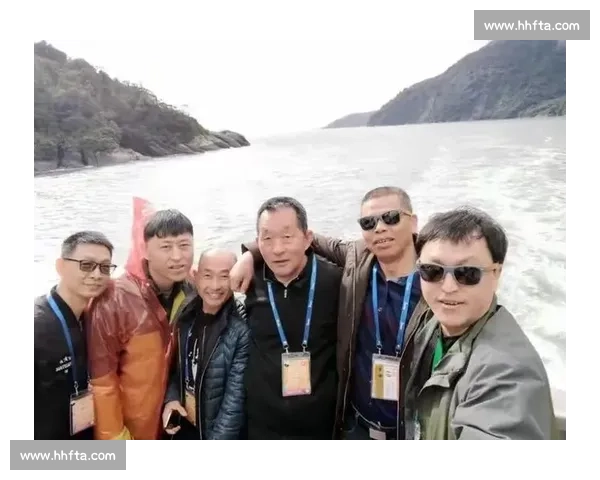 以更衣室声为线索解码赛场背后的真实情绪与团队默契成长瞬间与压力